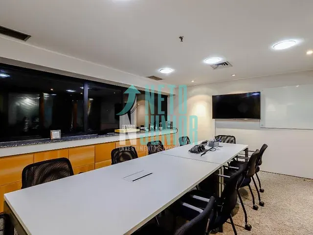 Conjunto com 280m², à venda ou para alugar, no bairro Brooklin Paulista em São Paulo