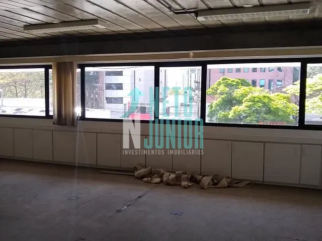 Conjunto com 60m², para alugar, no bairro Cidade Monções em São Paulo