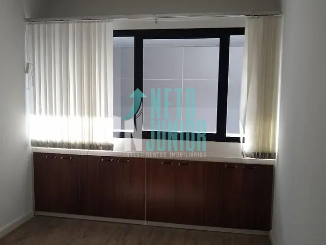 Conjunto com 61m², para alugar, no bairro Cidade Monções em São Paulo