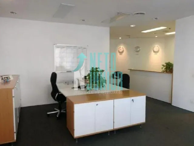 Conjunto com 110m², para alugar, no bairro Cidade Monções em São Paulo