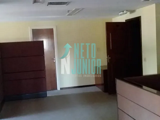 Conjunto com 142m², para alugar, no bairro Itaim Bibi em São Paulo
