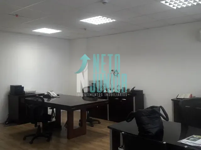 Conjunto com 84m², à venda ou para alugar, no bairro Vila Olímpia em São Paulo