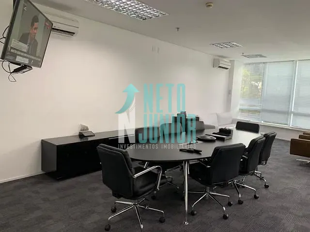 Conjunto com 100m², para alugar, no bairro Brooklin Paulista em São Paulo