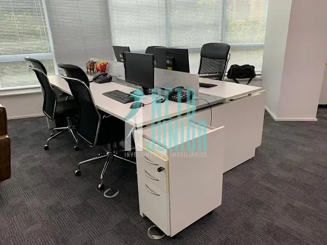 Conjunto com 100m², para alugar, no bairro Brooklin Paulista em São Paulo