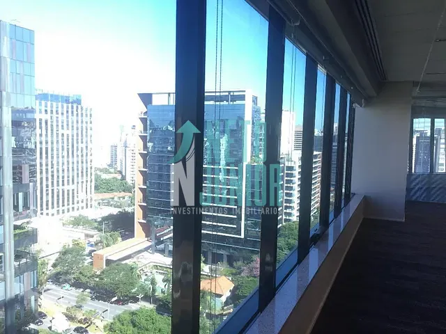 Conjunto com 1165m², para alugar, no bairro Itaim Bibi em São Paulo