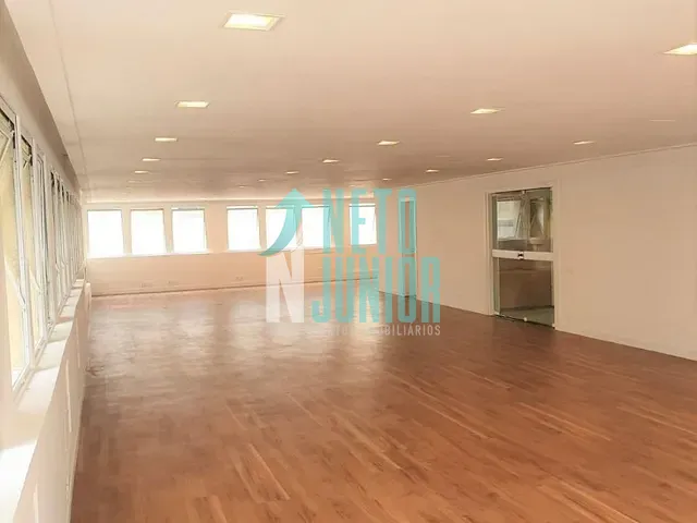 Conjunto com 203m², para alugar, no bairro Jardim Paulista em São Paulo