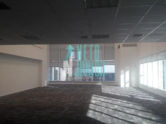Conjunto com 410m², para alugar, no bairro Vila Olímpia em São Paulo
