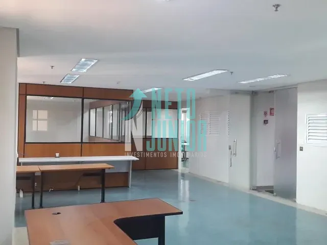 Conjunto com 110m², para alugar, no bairro Brooklin Paulista em São Paulo