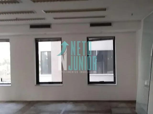 Conjunto com 150m², para alugar, no bairro Itaim Bibi em São Paulo