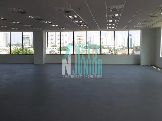 Conjunto com 1117m², à venda ou para alugar, no bairro Santo Amaro em São Paulo