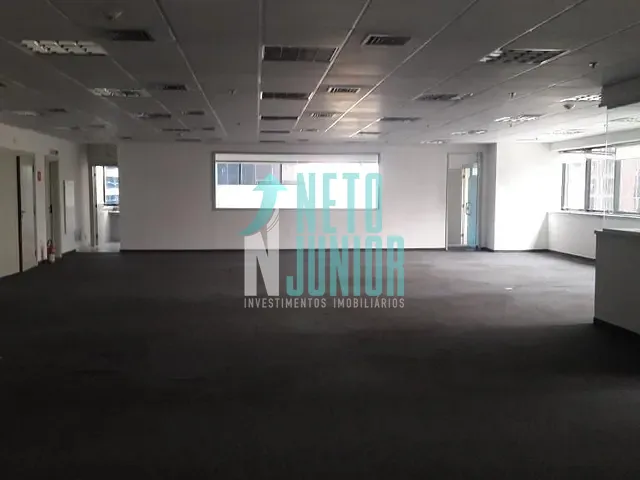 Conjunto com 290m², para alugar, no bairro Vila Olímpia em São Paulo