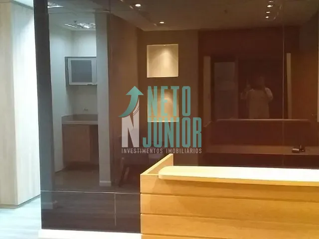 Conjunto com 94m², para alugar, no bairro Brooklin Paulista em São Paulo