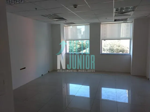 Conjunto com 34m², para alugar, no bairro Bela Vista em São Paulo