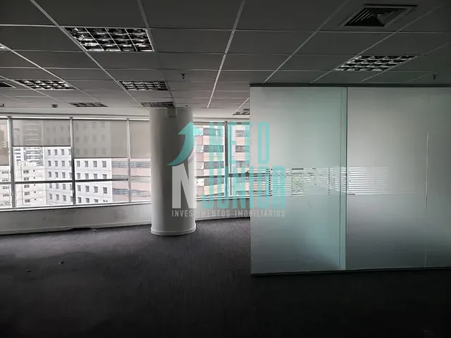 Conjunto com 534m², para alugar, no bairro Vila Olímpia em São Paulo