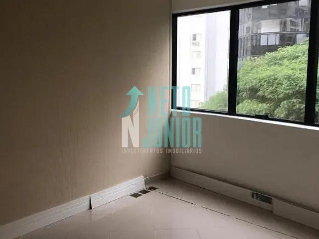 Conjunto com 40m², à venda, no bairro Jardim Paulista em São Paulo