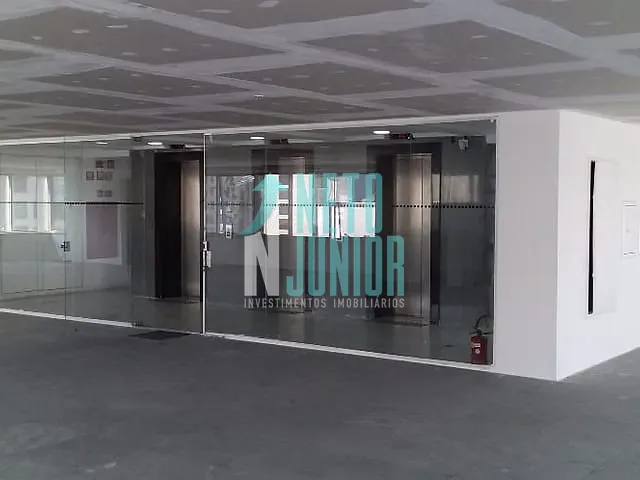 Conjunto com 1080m², para alugar, no bairro Itaim Bibi em São Paulo