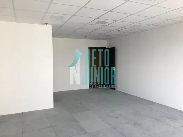 Conjunto com 43m², à venda, no bairro Vila Almeida em São Paulo