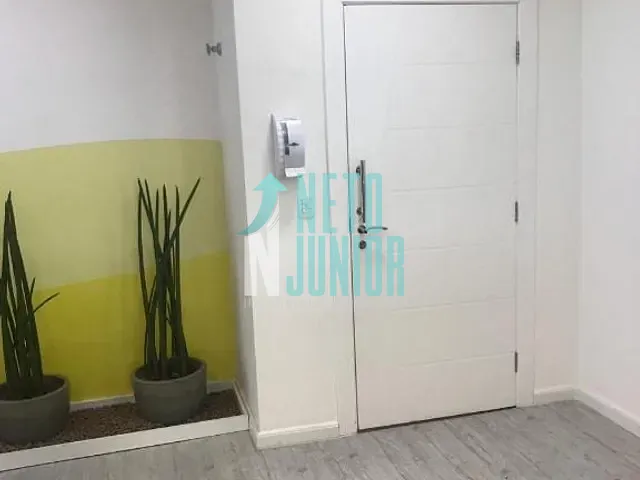 Conjunto com 219m², para alugar, no bairro Chácara Santo Antônio em São Paulo