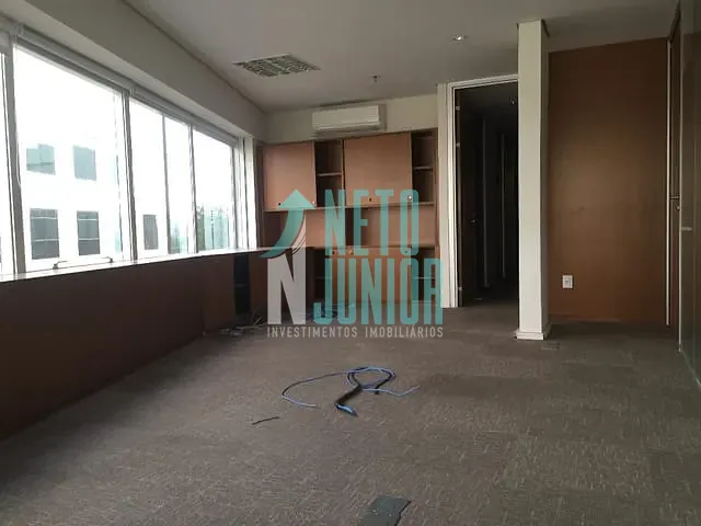 Conjunto com 277m², para alugar, no bairro Pinheiros em São Paulo