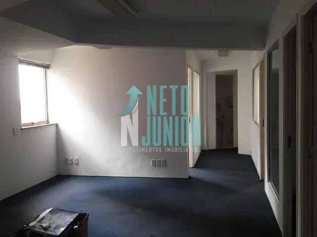 Conjunto com 231m², à venda ou para alugar, no bairro Vila Olímpia em São Paulo