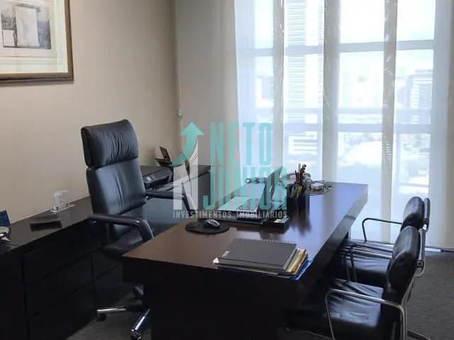 Conjunto com 65m², para alugar, no bairro Chácara Santo Antônio em São Paulo