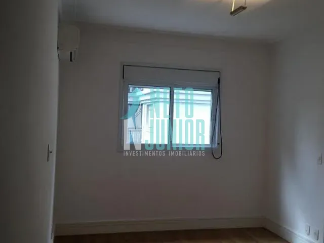 Conjunto com 84m², à venda, no bairro Vila Olímpia em São Paulo