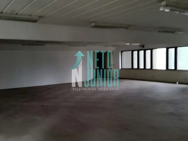 Conjunto com 360m², para alugar, no bairro Vila Olímpia em São Paulo
