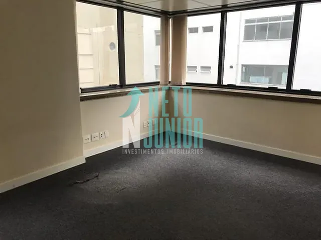 Conjunto com 200m², para alugar, no bairro Cerqueira César em São Paulo