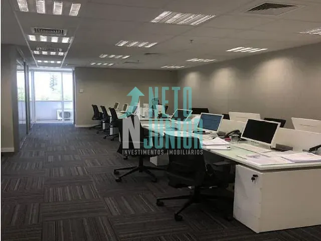 Conjunto com 261m², para alugar, no bairro Cidade Monções em São Paulo