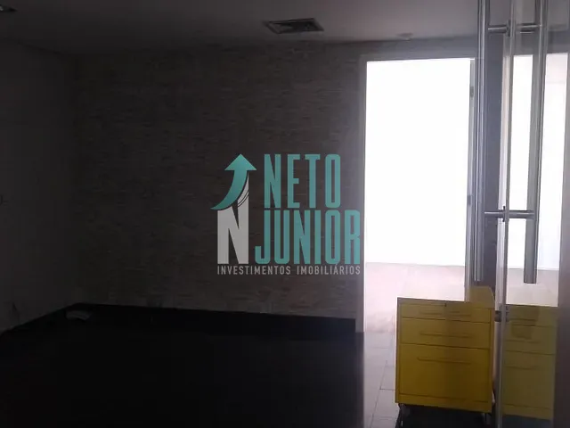 Conjunto com 160m², para alugar, no bairro Cidade Monções em São Paulo
