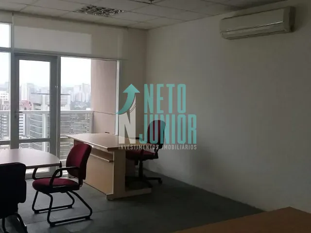 Conjunto com 42m², para alugar, no bairro Brooklin Novo em São Paulo
