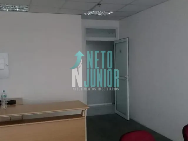 Conjunto com 42m², para alugar, no bairro Brooklin Novo em São Paulo