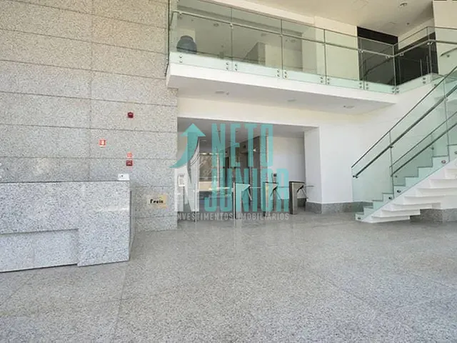 Conjunto com 410m², para alugar, no bairro Cidade Monções em São Paulo