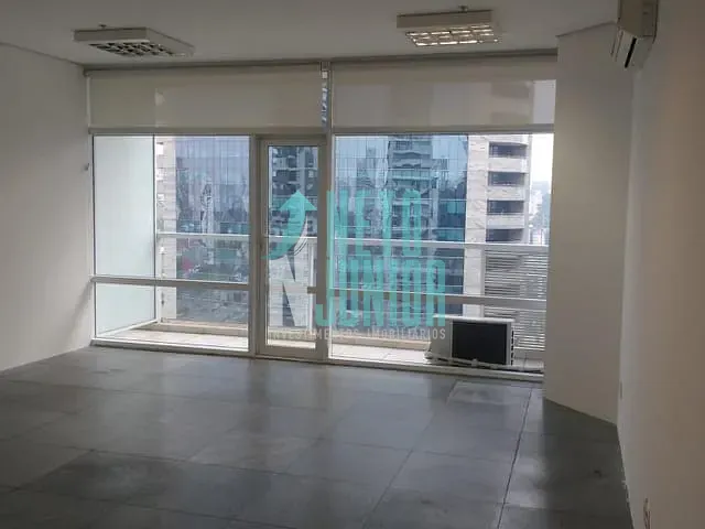 Conjunto comercial com 44m², à venda ou para alugar, no bairro Brooklin Novo em São Paulo