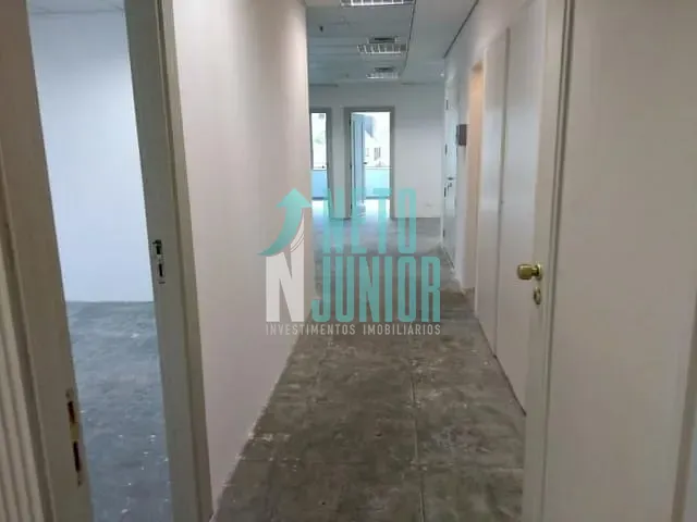 Conjunto com 196m², para alugar, no bairro Vila Olímpia em São Paulo
