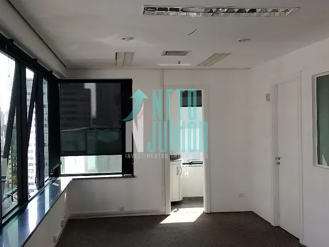 Conjunto com 110m², para alugar, no bairro Itaim Bibi em São Paulo