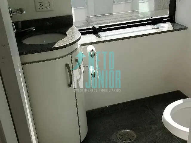 Conjunto com 110m², para alugar, no bairro Itaim Bibi em São Paulo