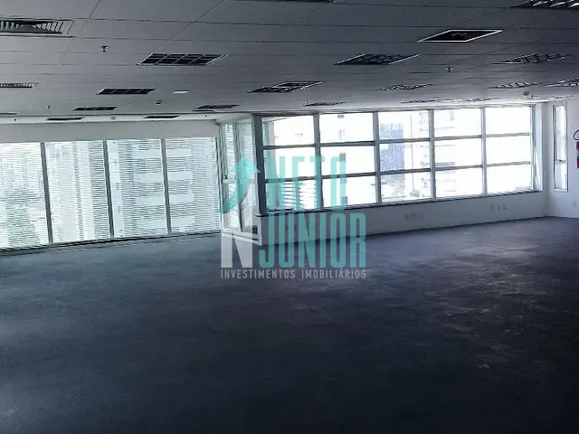 Conjunto com 166m², para alugar, no bairro Itaim Bibi em São Paulo