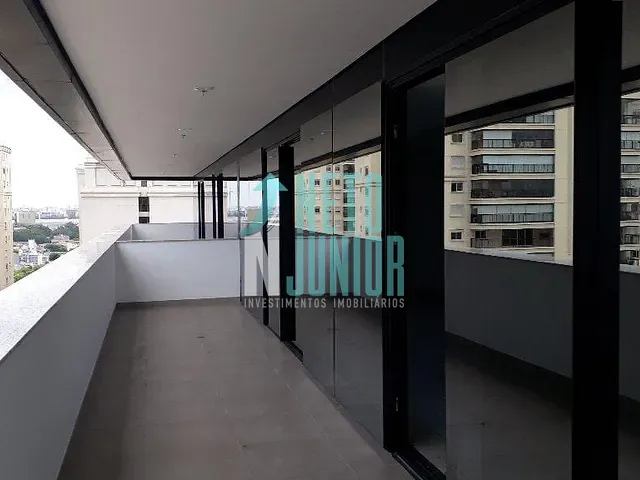Conjunto com 205m², para alugar, no bairro Barra Funda em São Paulo