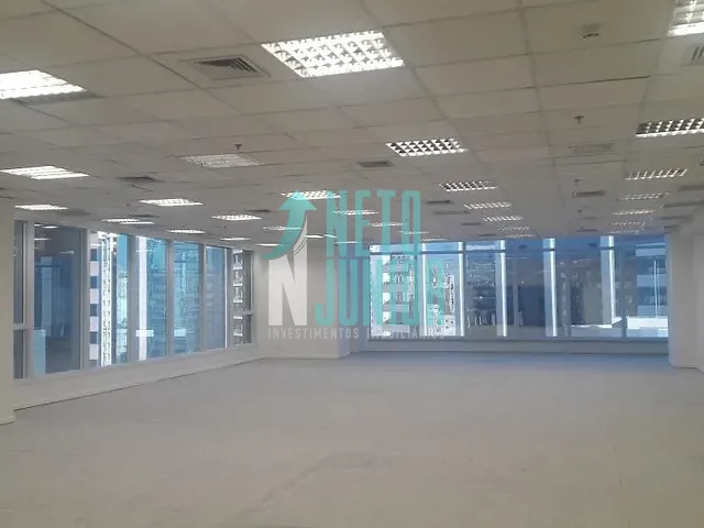 Conjunto com 765m², para alugar, no bairro Vila Olímpia em São Paulo