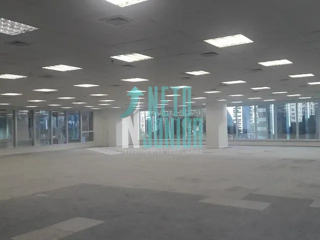Conjunto com 528m², para alugar, no bairro Vila Olímpia em São Paulo