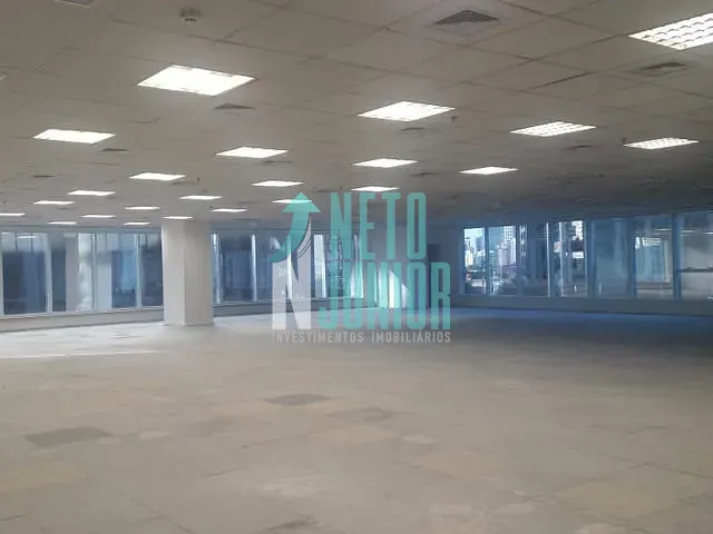 Conjunto com 528m², para alugar, no bairro Vila Olímpia em São Paulo