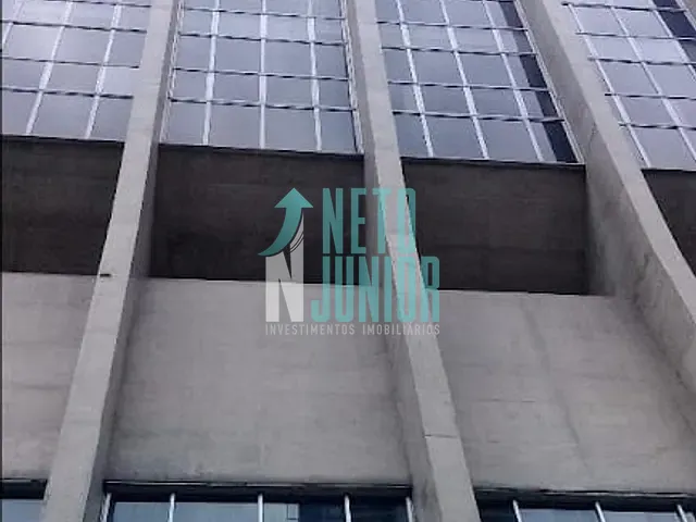 Conjunto com 150m², para alugar, no bairro Jardim Paulistano em São Paulo