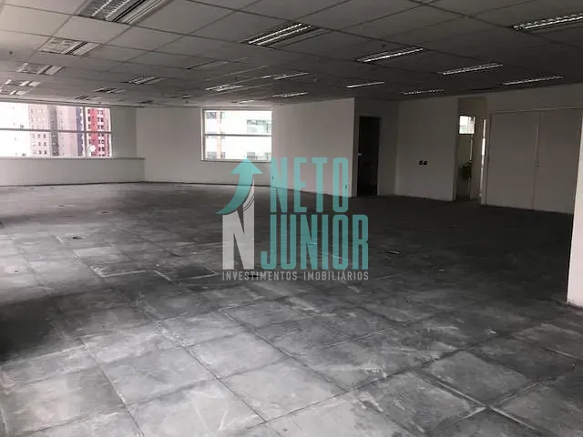 Conjunto com 448m², para alugar, no bairro Vila Olímpia em São Paulo