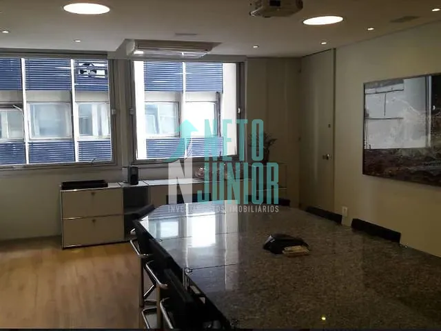 Conjunto com 831m², para alugar, no bairro Jardim Dom Bosco em São Paulo