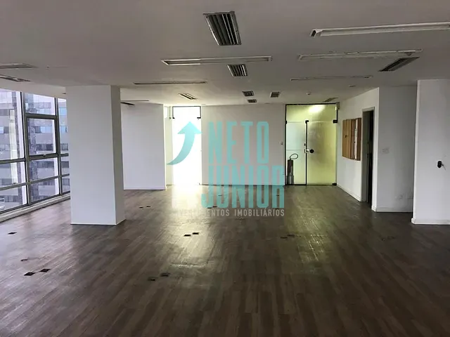 Conjunto com 570m², para alugar, no bairro Paraíso em São Paulo