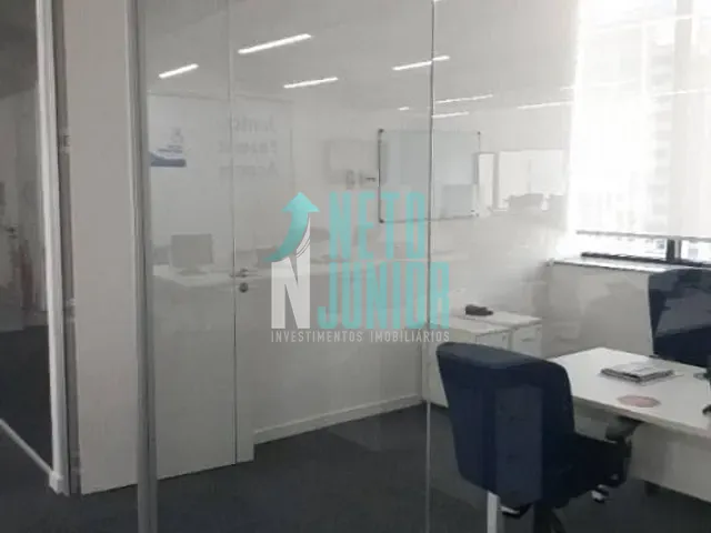 Conjunto com 375m², para alugar, no bairro Cidade Monções em São Paulo