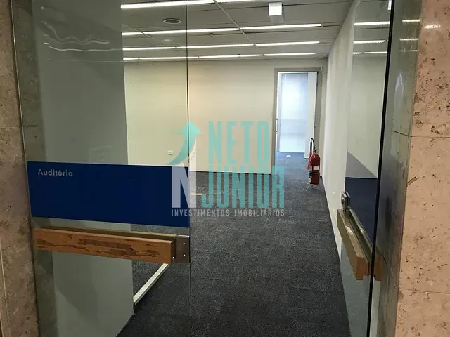 Conjunto com 266m², para alugar, no bairro Bela Vista em São Paulo