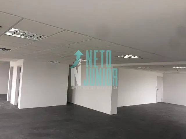 Conjunto com 164m², para alugar, no bairro Liberdade em São Paulo