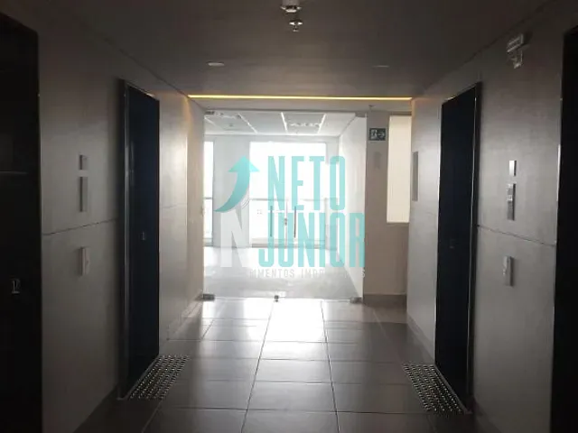 Conjunto com 164m², para alugar, no bairro Liberdade em São Paulo